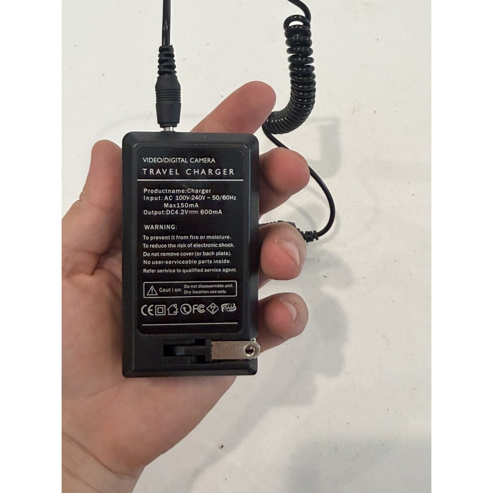 Travel Charger for Video/ Digital Camera AC 100V-240V DC 12V-24V Working vintage